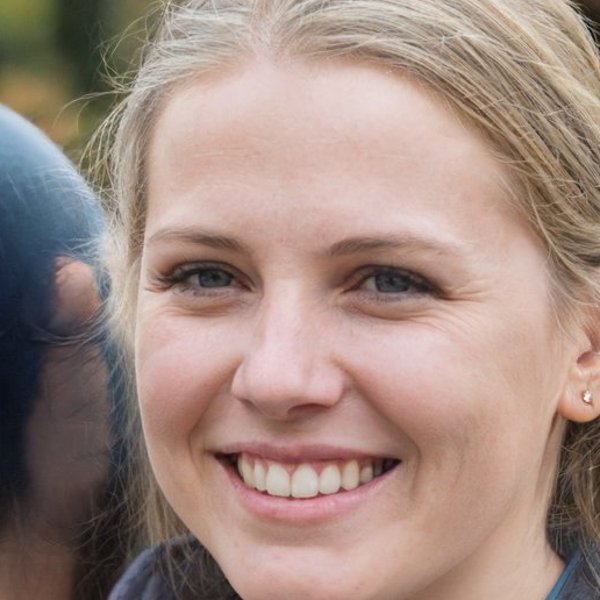Carolin Brandt, Verkaufsleitung